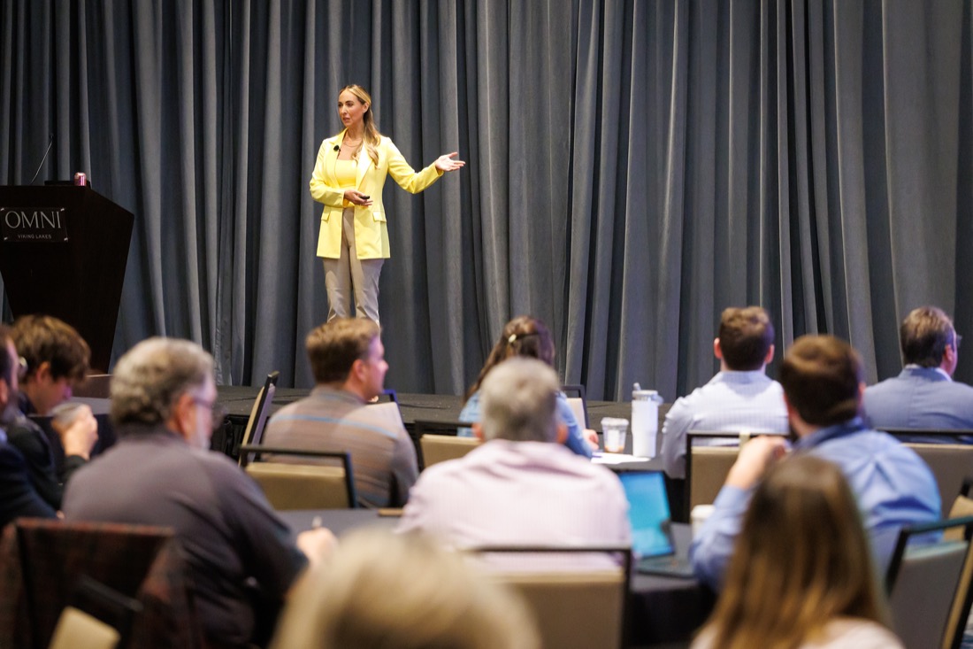 Jam keynoting to a full room